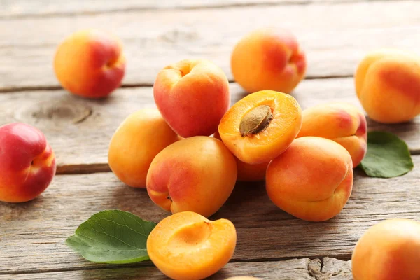 Zralé meruňky zblízka — Stock fotografie