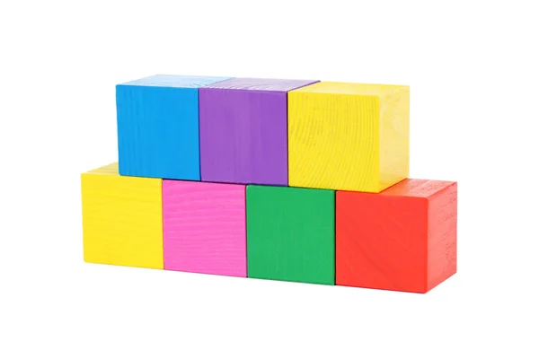 Kleurrijke houten speelgoed kubussen — Stockfoto