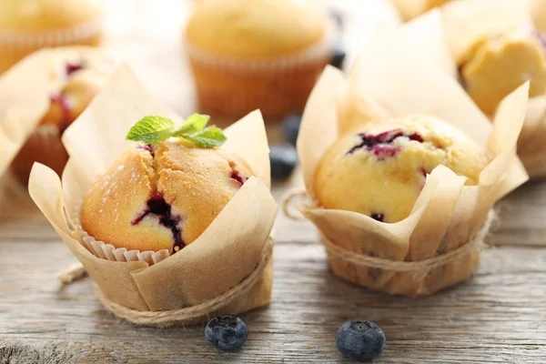 Muffins mit Blaubeeren aus nächster Nähe — Stockfoto