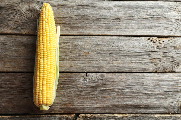 Mazorca de maíz dulce —  Fotos de Stock