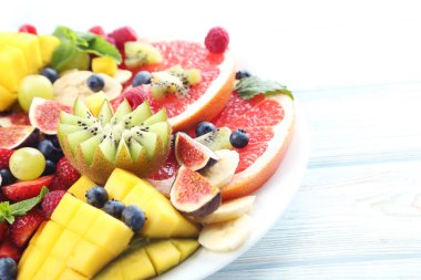 Taze Meyve Salatası 