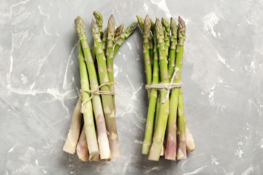 taze yeşil kuşkonmaz