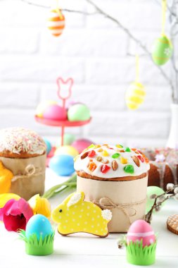 pasta ile Paskalya yumurtaları