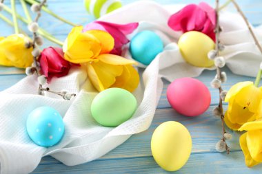 Laleli Paskalya yumurtaları 