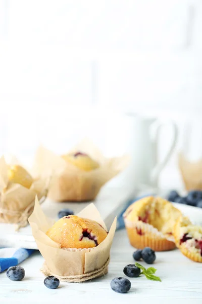 用新鲜蓝莓松饼 — 图库照片