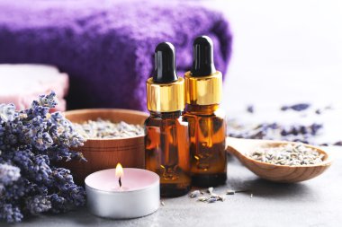 Lavanta yağı sabunu ile