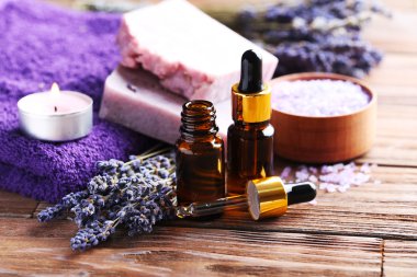 Lavanta yağı sabunu ile