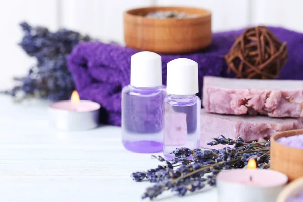 Lavendel olie met zeep — Stockfoto