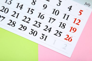 Renkli arkaplanda kağıt takvim sayfası