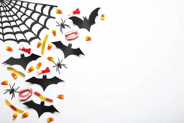 Halloween Paper Bats Candies Spiders White Background — Stock Photo, Image