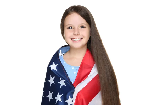 Молодая Девушка Завернутая Американский Флаг Белом Фоне — стоковое фото