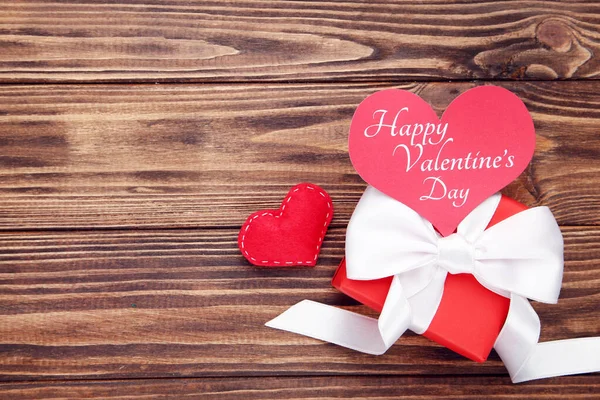 Caja Regalo Corazón Con Texto Feliz Día San Valentín Sobre — Foto de Stock