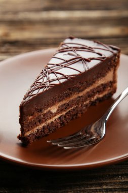 karanlık çikolatalı kek