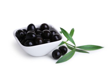kabın içinde Siyah Zeytin