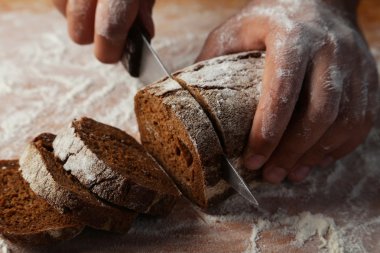 Erkek Dilimleme ekmek eller