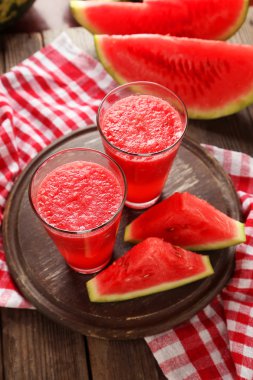 Lezzetli karpuz smoothies