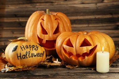 Halloween pumpkins ile candels