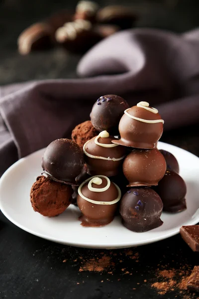 Zoete chocolade op plaat — Stockfoto