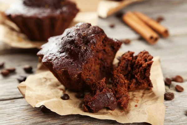 Tasty chocolate cupcakes — Stock Photo, Image