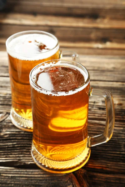 Two mugs of beer — Stock Photo, Image