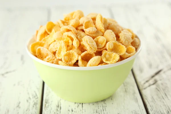 Bowl of cornflakes isolated — Stock Photo, Image