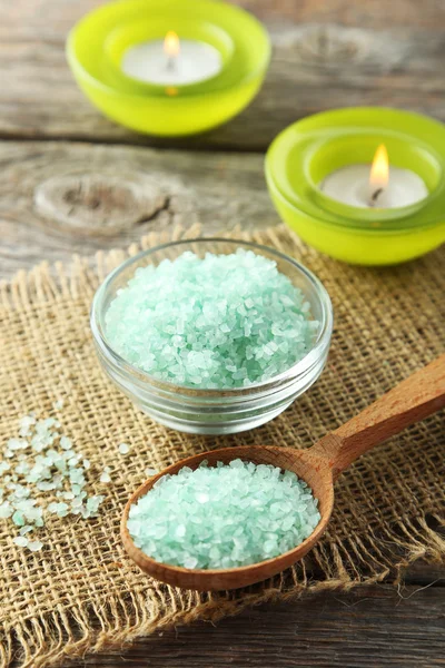 Deniz tuzu kase ve tahta kaşık