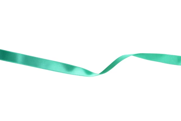 Зеленая лента на белом фоне — стоковое фото