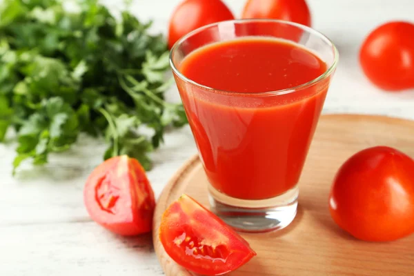 Vaso de jugo de tomate — Foto de Stock