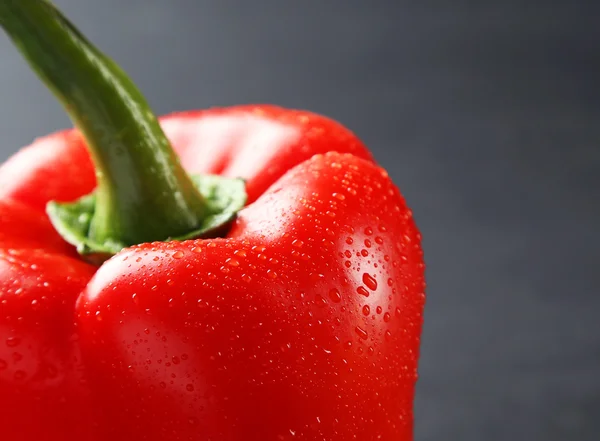 Red pepper with water drops — Stock Photo, Image