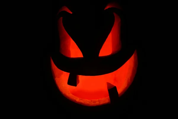 Halloween skrämmande pumpa — Stockfoto