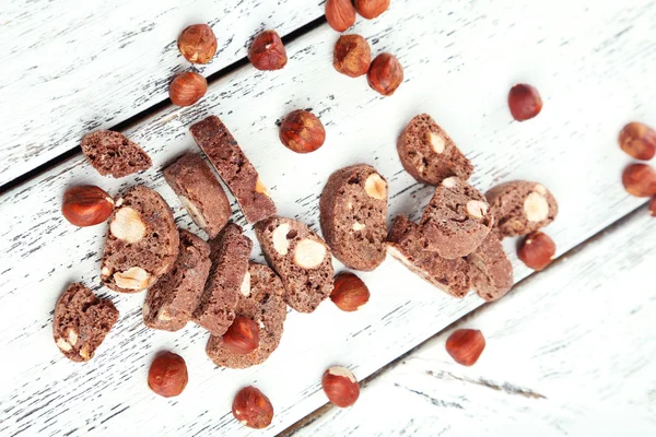 Biscotti cantuccini su fondo di legno — Foto Stock