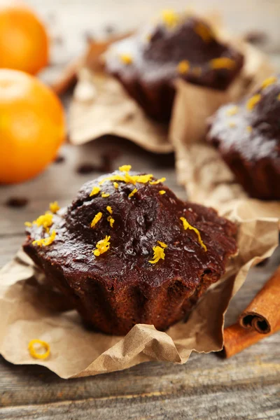 Choklad cupcakes på nära håll — Stockfoto