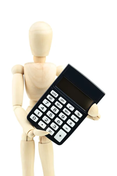 Drewniane człowieka trzymać kalkulator — Zdjęcie stockowe