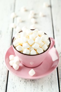 Marshmallow pembe Kupası