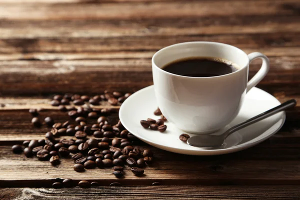 Taza de café con frijoles —  Fotos de Stock