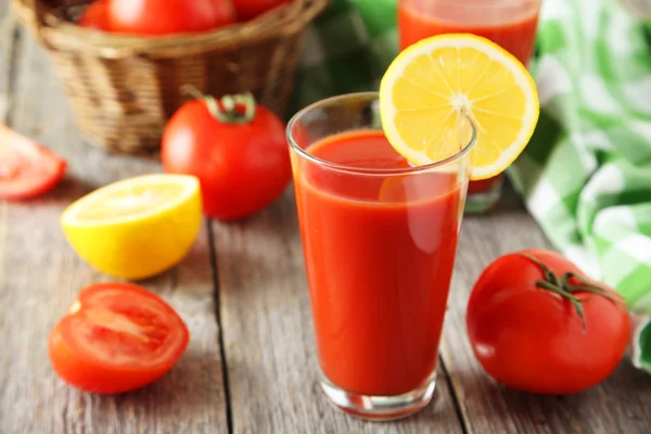 Suco de tomate fresco — Fotografia de Stock