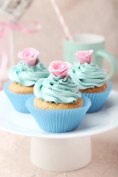 Tasty birthday cupcakes — Stock Photo, Image