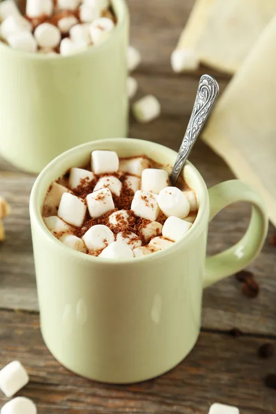 Kopje warme chocolade met marshmallows — Stockfoto