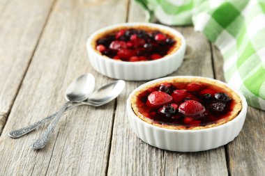 taze berry tart