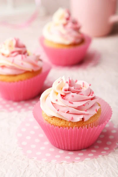 Tasty sweet cupcakes — Stock Photo, Image