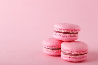 Fransız pembe macarons