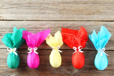 Renkli Paskalya yumurtaları