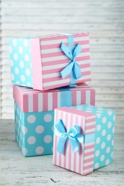 Güzel hediye kutuları.