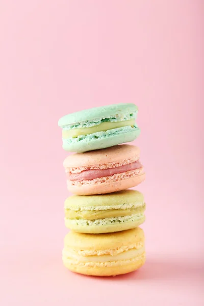 Französische farbenfrohe Macarons — Stockfoto