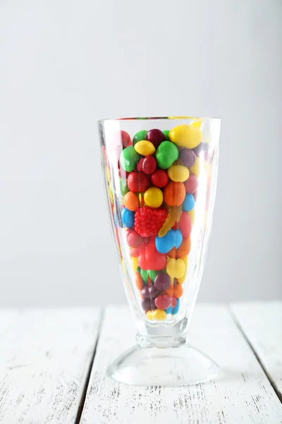 Bonbons colorés en verre — Photo