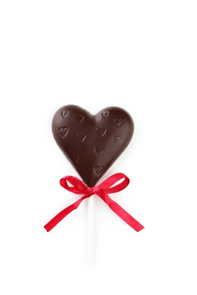 Corazón de chocolate aislado en blanco —  Fotos de Stock