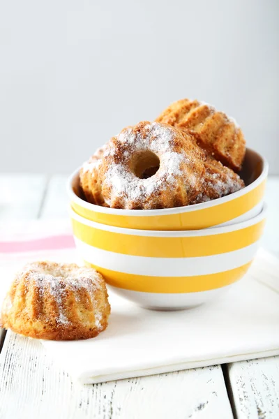 Pasteles Bundt en tazón —  Fotos de Stock