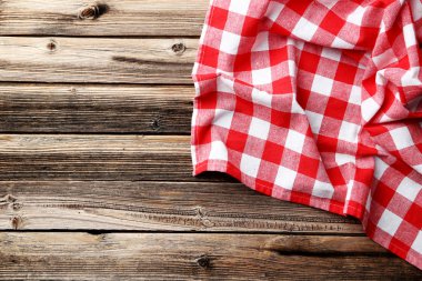 Peçete ahşap arka plan üzerinde