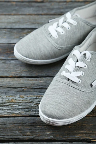 Par de zapatos grises — Foto de Stock