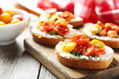 lezzetli taze bruschetta domates ile